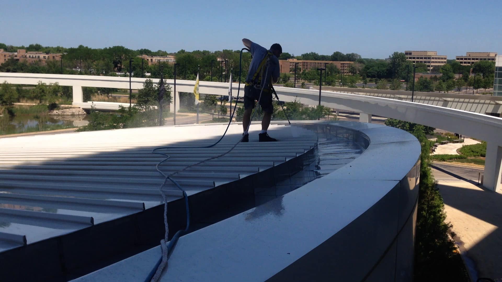 Commercial Pressure Washing